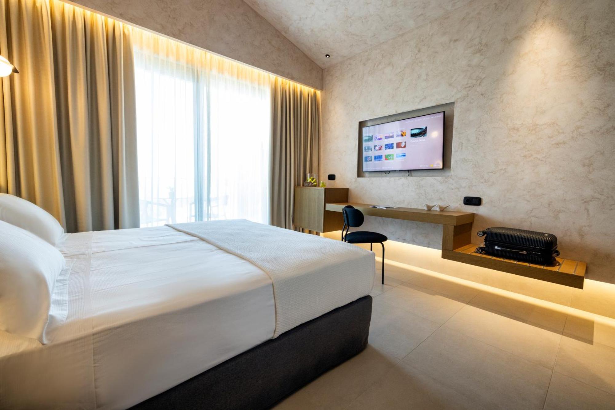 Anasa Luxury Resort Elaiokhorion Exterior photo